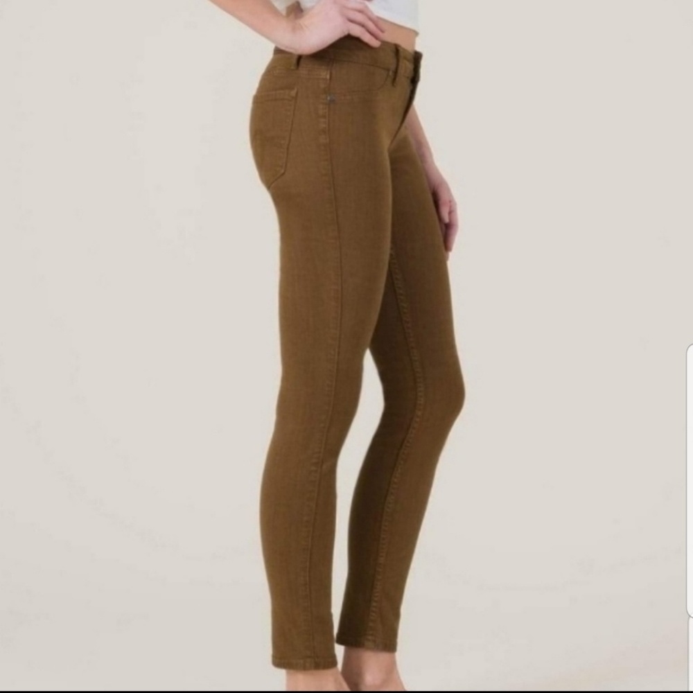 Anthropologie level 99 janice ultra skinny jeans